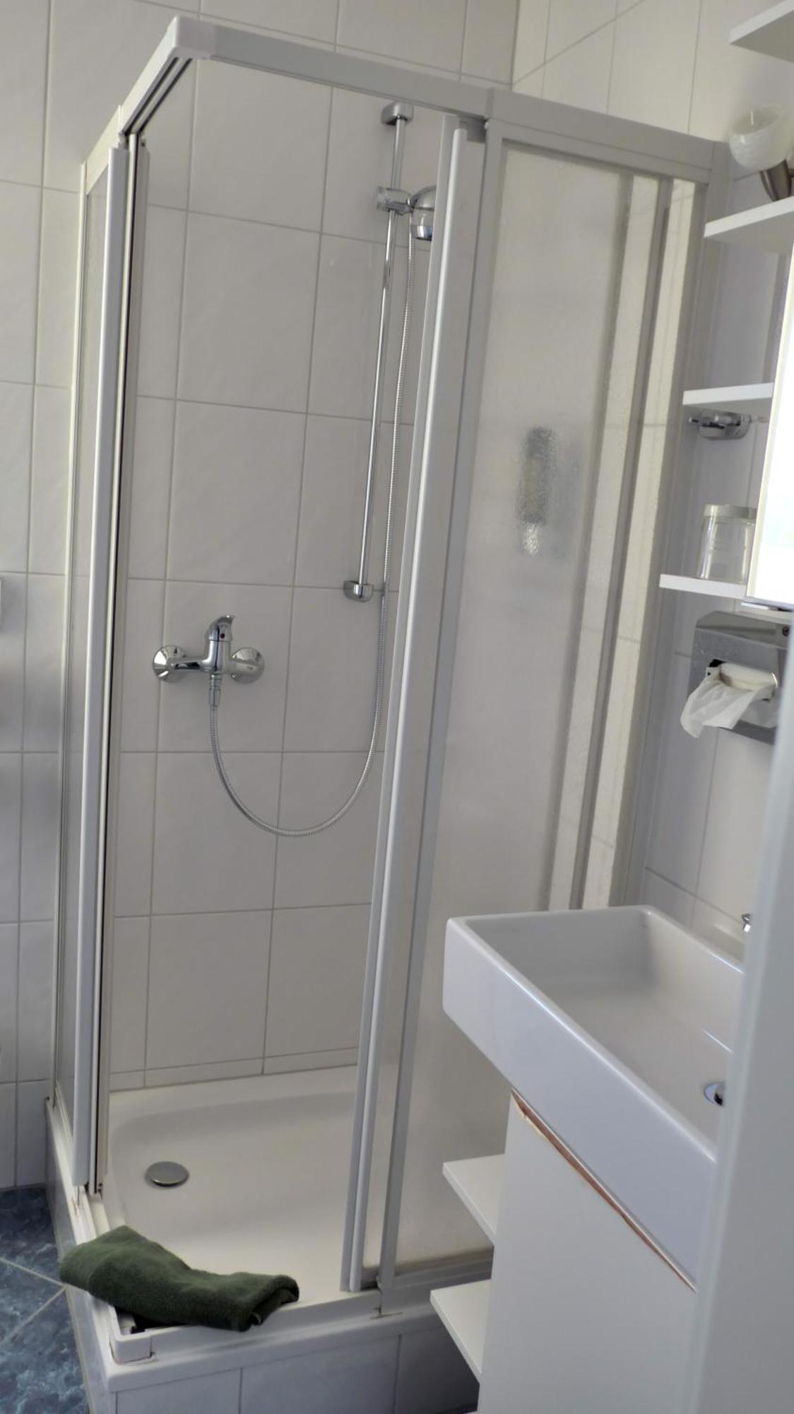 Romantisches Hotel Zur Traube Schwerin Шверин Номер фото