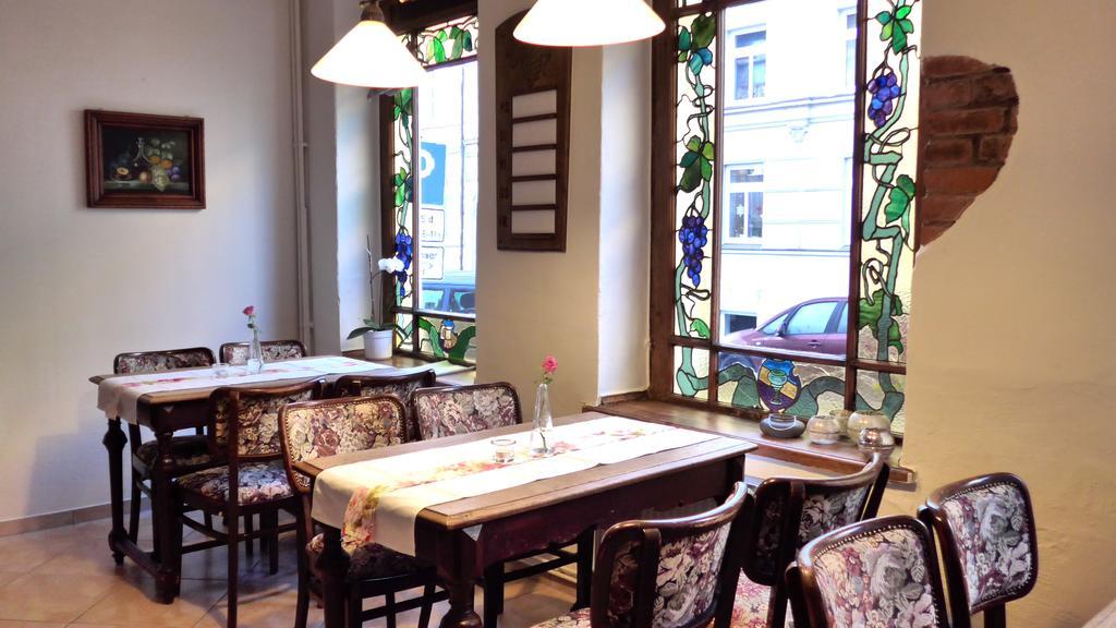 Romantisches Hotel Zur Traube Schwerin Шверин Экстерьер фото