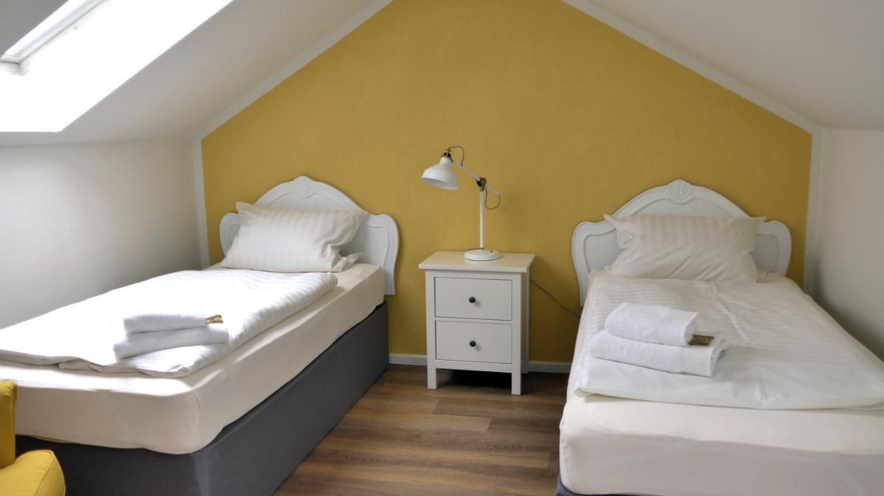 Romantisches Hotel Zur Traube Schwerin Шверин Экстерьер фото